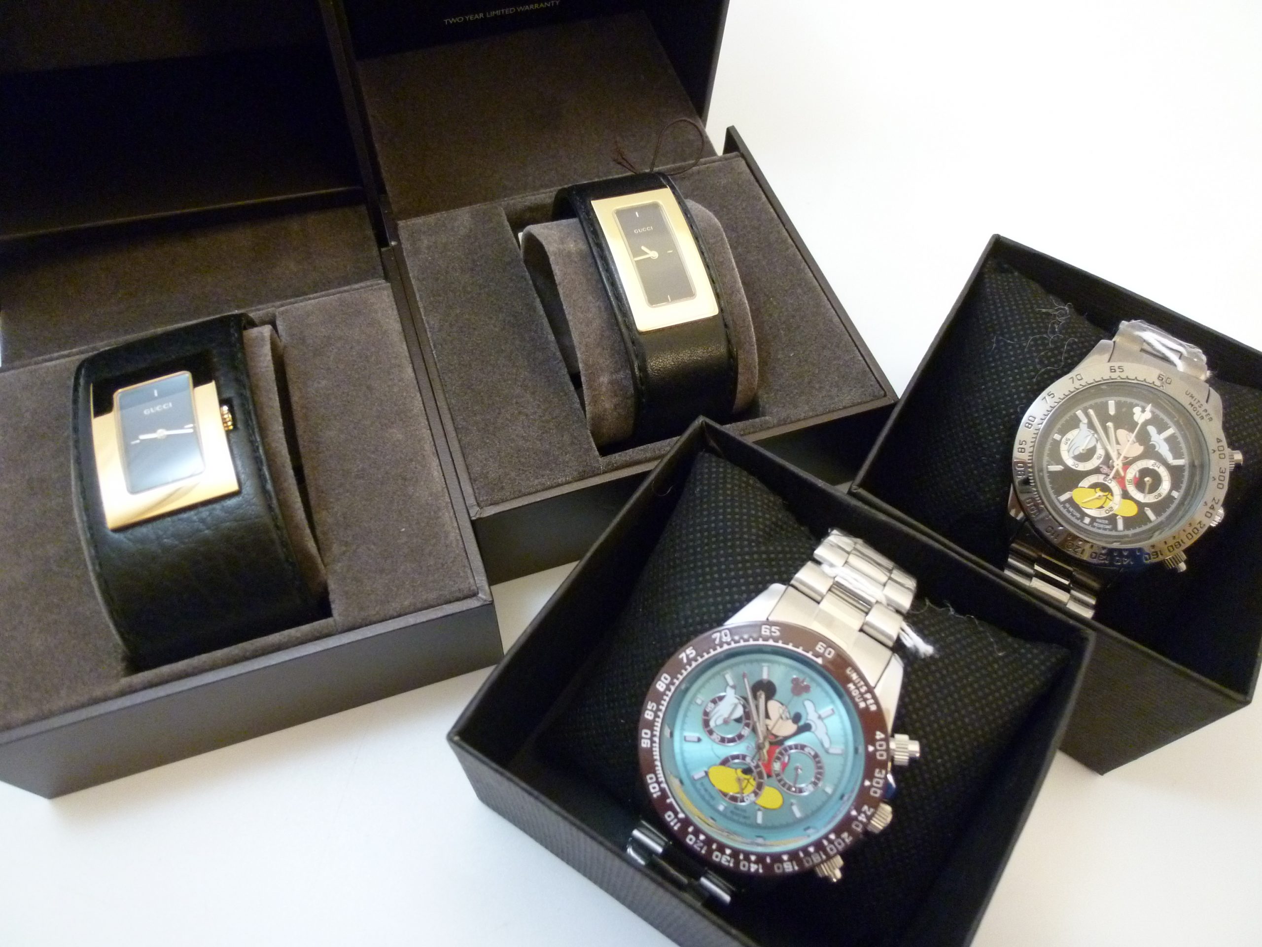 買取実績：グッチ腕時計・ディズニー限定ミッキー腕時計