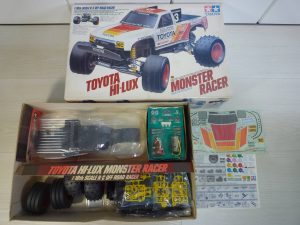 TAMIYA タミヤ ラジコン トヨタ ハイラックスモンスターレーサー