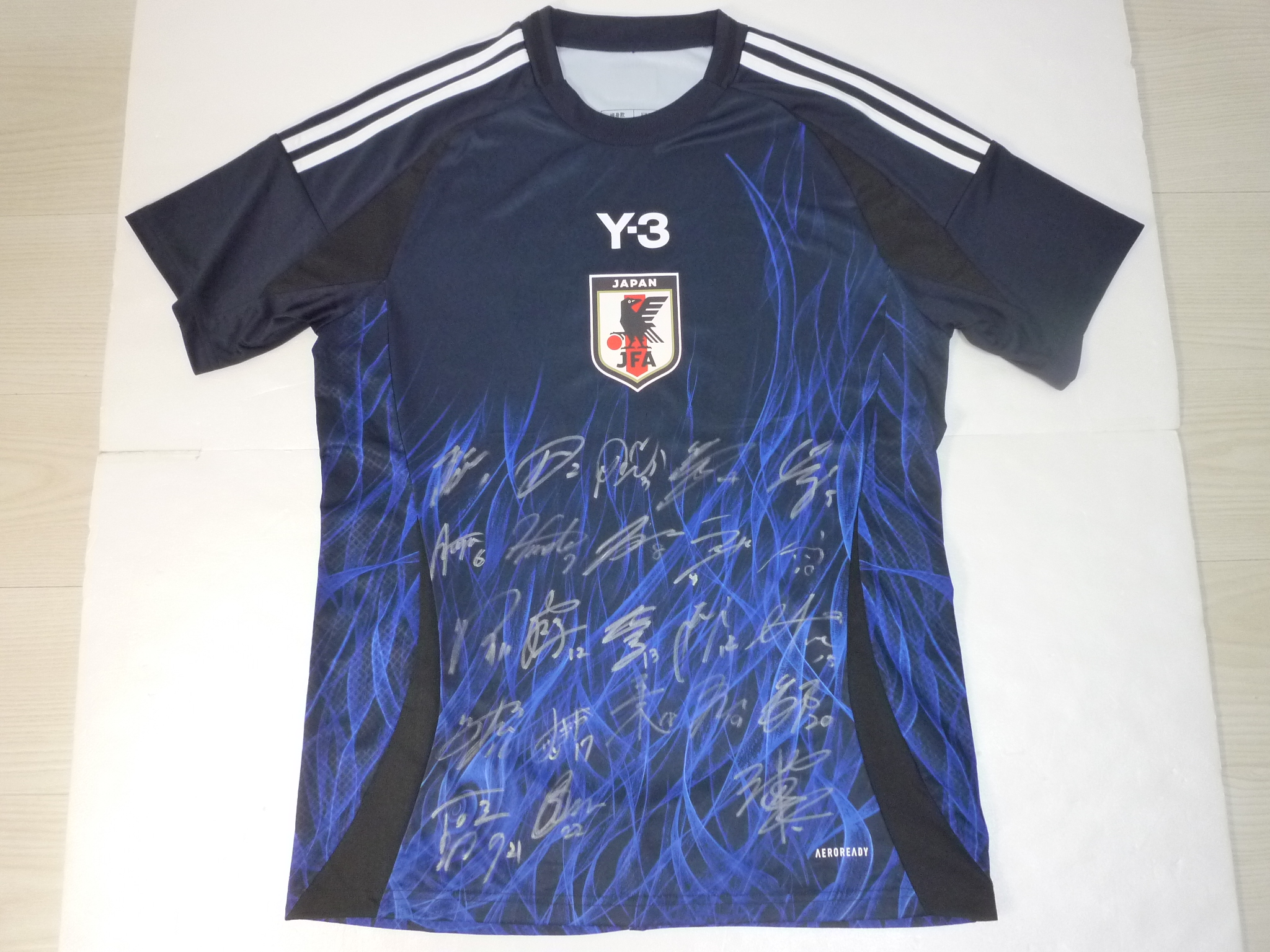 【スポーツ記念品】なでしこジャパン&池田太監督 サイン入りユニフォーム 買取/ 買取専門 金沢買取プラザ