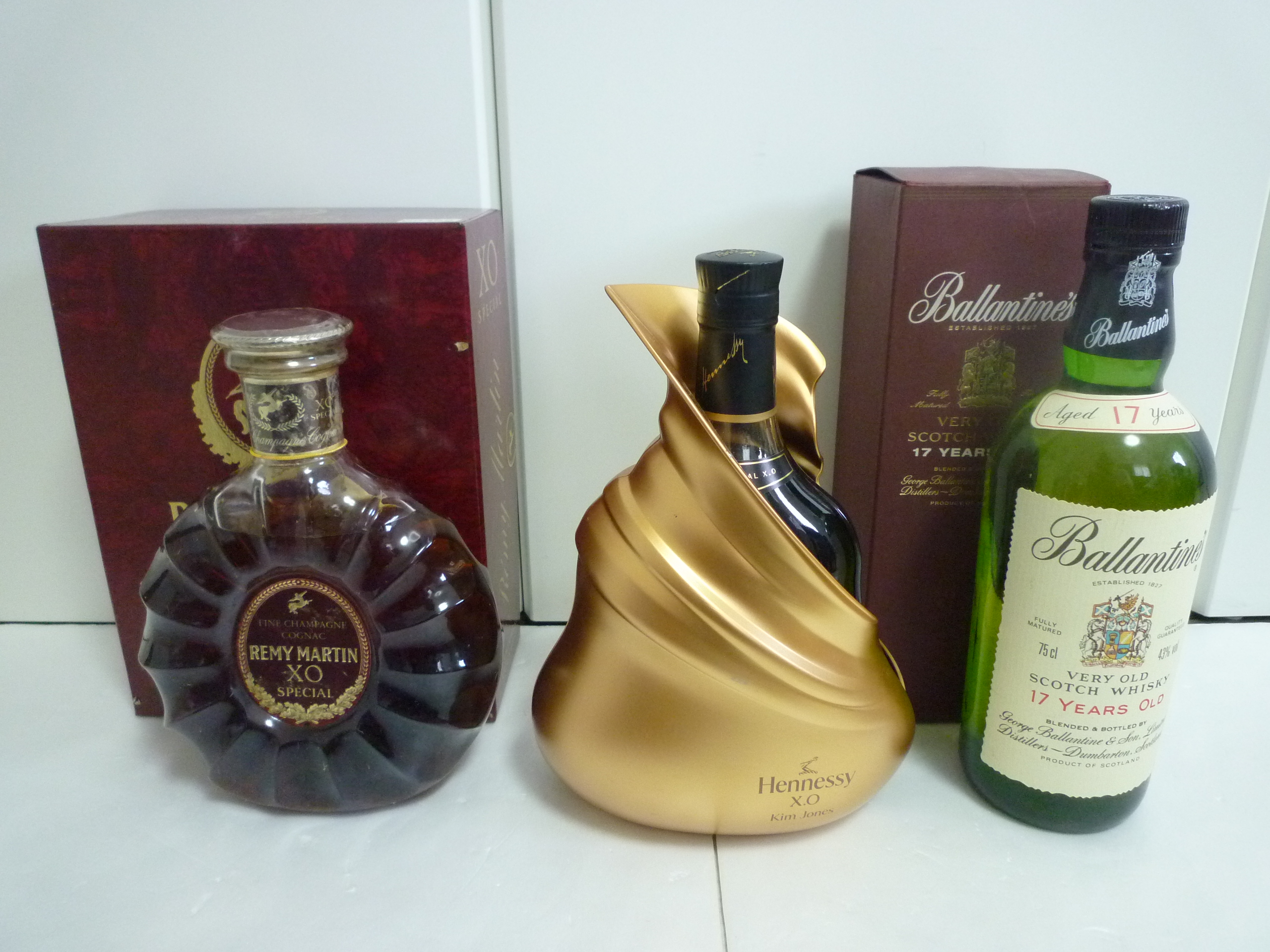 【古酒】未開栓 輸入酒 レミーマルタン ヘネシー バランタイン ブランデー ウイスキー 買取/ 野々市市御経塚 買取専門 金沢買取プラザ