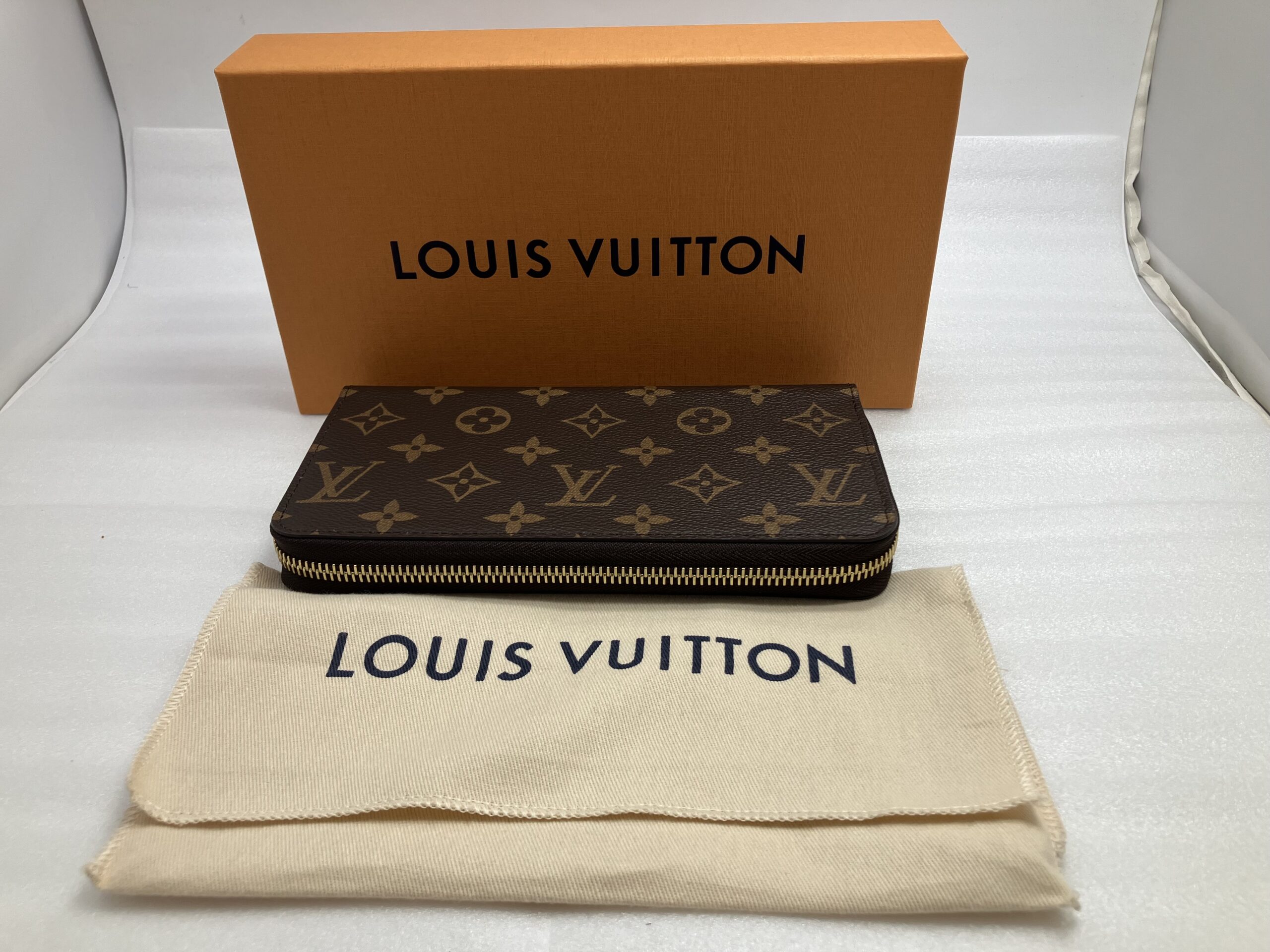 【ブランド】LOUIS VUITTON ルイヴィトン モノグラム ジッピーウォレット 買取 / 野々市市御経塚 買取専門 金沢買取プラザ