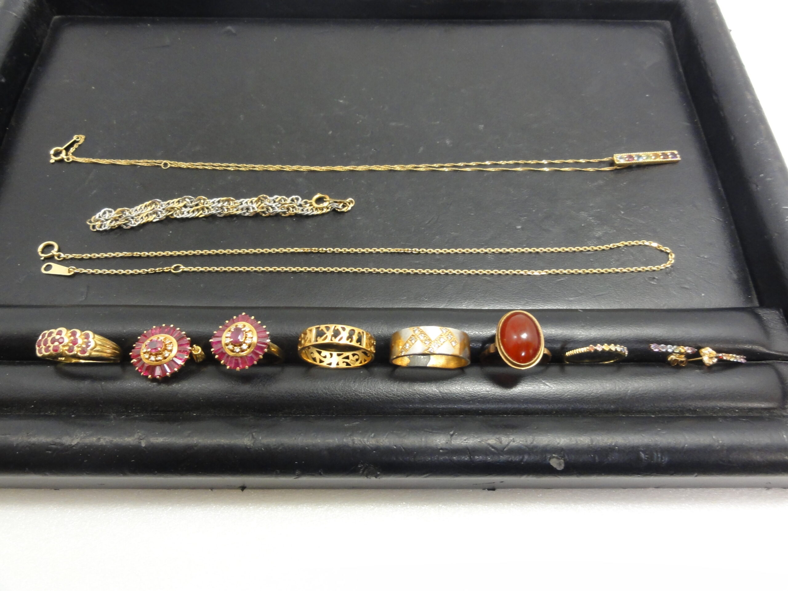 【貴金属】ネックレス リング  K18(18金) 金台 色石付き 買取／野々市市御経塚 買取専門 金沢買取プラザ