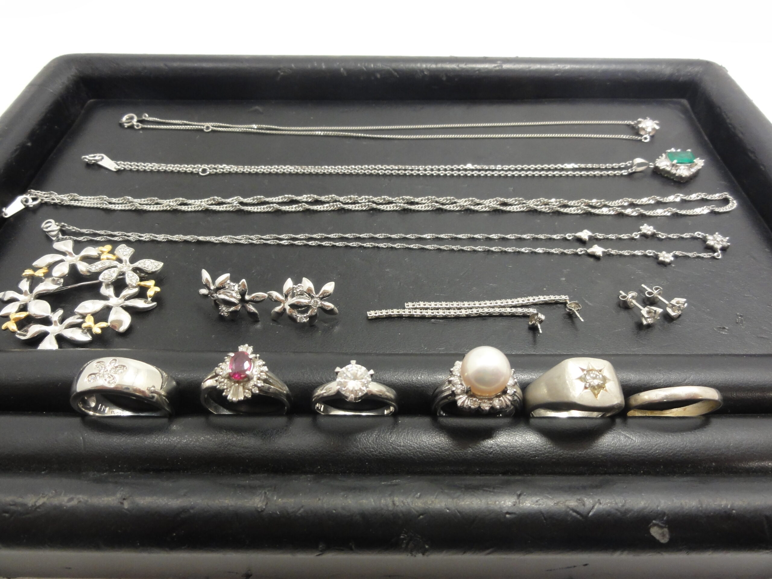 【貴金属】ネックレス リング Pt850 Pt900 プラチナ台 色石付き 買取/野々市市御経塚 買取専門 金沢買取プラザ