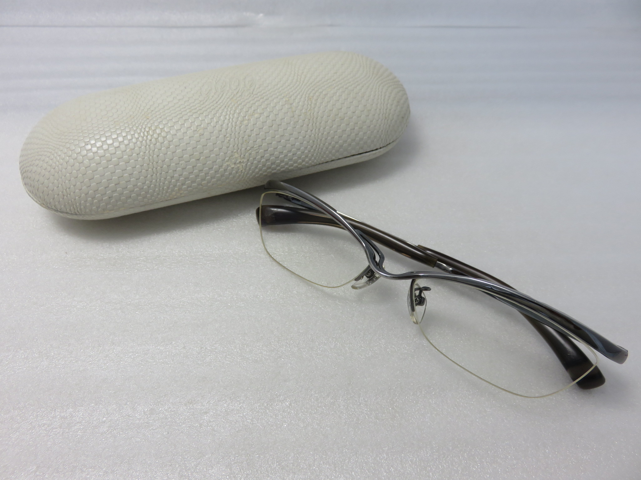 【ブランドアクセサリー】廃盤 999.9 フォーナインズ 度入り眼鏡 買取/野々市市御経塚 買取専門 金沢買取プラザ