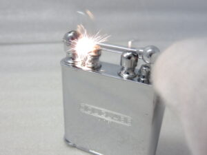 買取したダグラスのライター