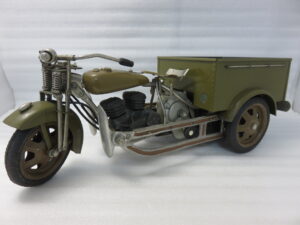 買取したブリキの三輪バイク