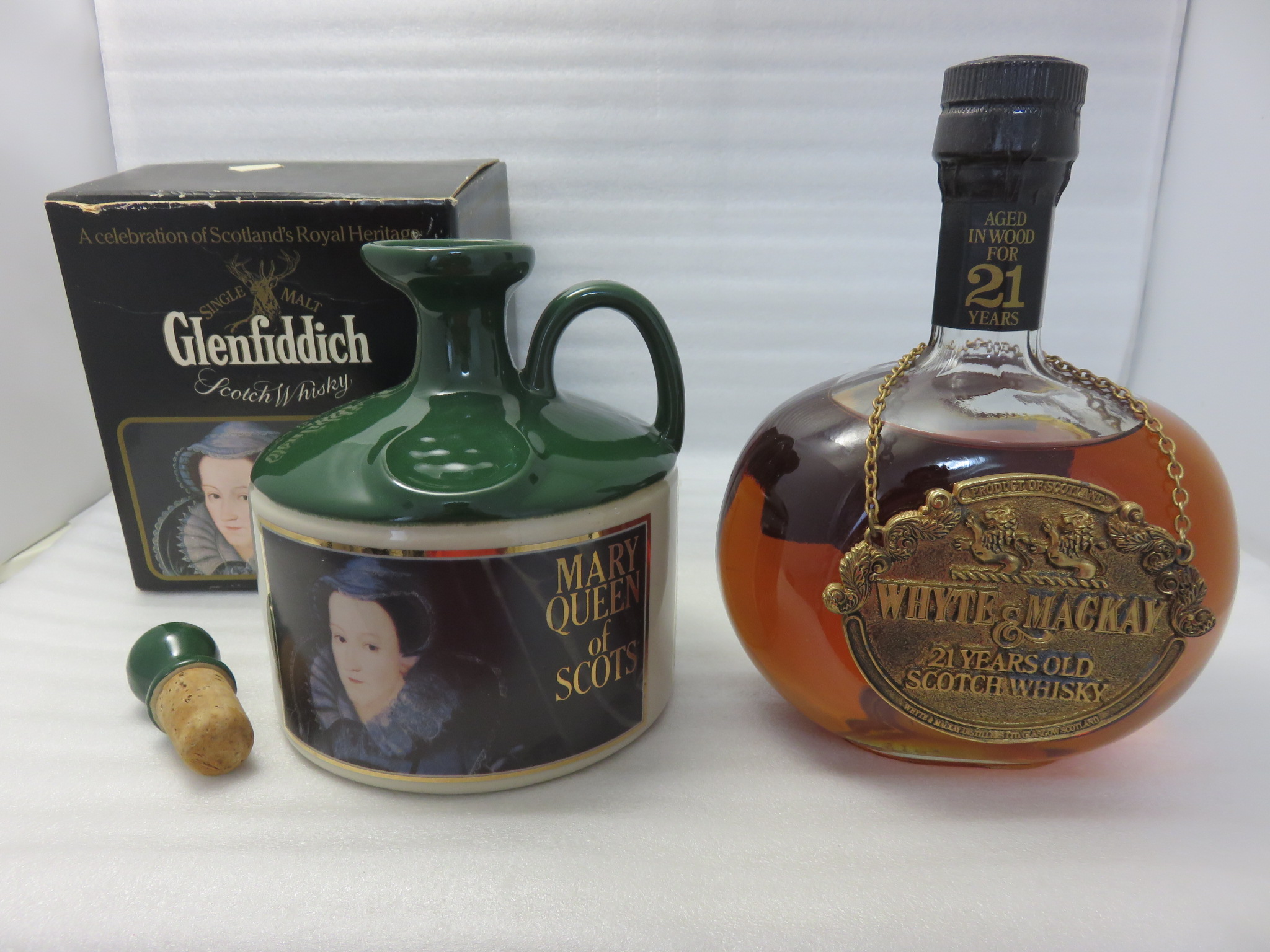 【輸入酒】スコッチウイスキー グレンフィディック 陶器ボトル/ホワイト&マッカイ21年 買取/ 野々市市御経塚 買取専門 金沢買取プラザ